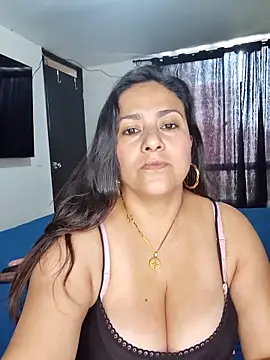 roxana sexy 2026 online show from 05/13/26, 05:20