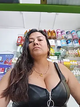 roxana sexy 2026 online show from 05/17/26, 02:39