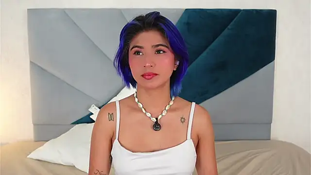 Sky Riyoo online show from 07/19/26, 04:32