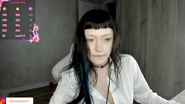 urmelodyy online show from 07/04/26, 08:46