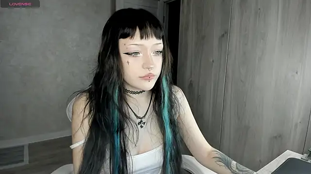 urmelodyy online show from 08/06/26, 08:48