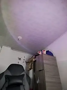 Catisquiirt online show from 04/23/26, 10:44