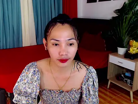 Mauie Fire online show from 07/10/26, 07:19