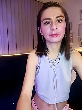 mariana  thompson online show from 05/10/26, 02:37