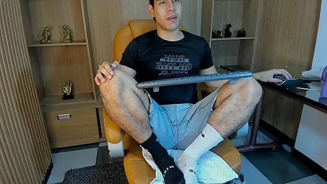 Derek Voss online show from 04/28/26, 11:47