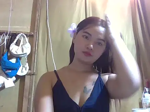 Nauthyxlara online show from 04/24/26, 08:55