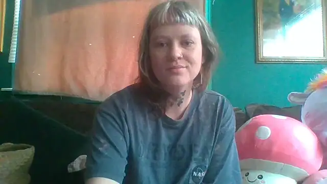 Snapshot of RosieSwitchBitch chatting on 05/08/26, 01:26 RosieSwitchBitch online show from 05/08/26, 01:26
