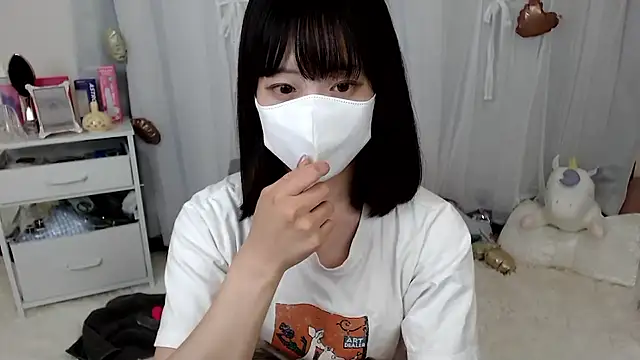 mii  tan online show from 05/12/26, 01:06