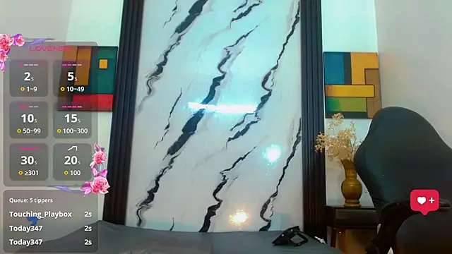 Snapshot of _emma_miller chatting on 07/21/26, 11:22 emma miller online show from 07/21/26, 11:22