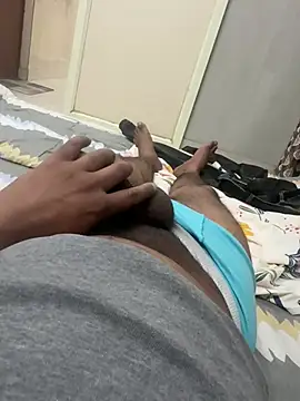 kmikem8 online show from 04/24/26, 10:45