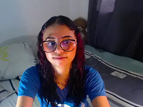BellaLuxxs online show from 05/02/26, 09:31