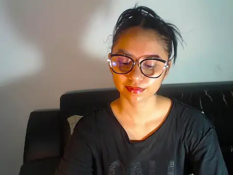 BellaLuxxs online show from 05/30/26, 10:59