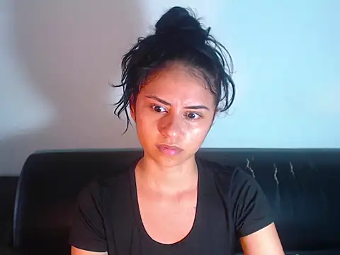 BellaLuxxs online show from 06/10/26, 10:11