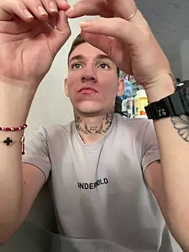 gonzalez 2001 online show from 04/24/26, 04:20