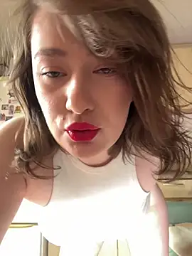 BettyRussian online show from 05/28/26, 05:04