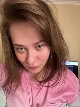 BettyRussian online show from 05/12/26, 01:50