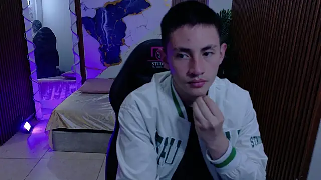 Andres Tay online show from 05/20/26, 02:41