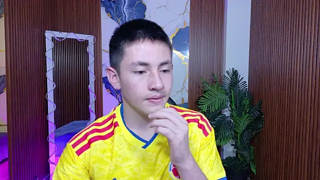 Andres Tay online show from 06/01/26, 01:50