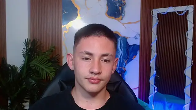 Andres Tay online show from 05/08/26, 02:26