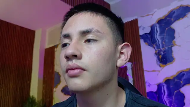 Andres Tay online show from 05/18/26, 02:55