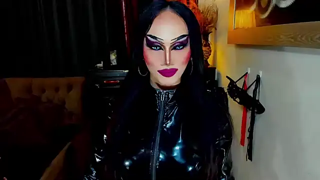 Snapshot of lubottarah chatting on 05/18/26, 03:06 lubottarah online show from 05/18/26, 03:06