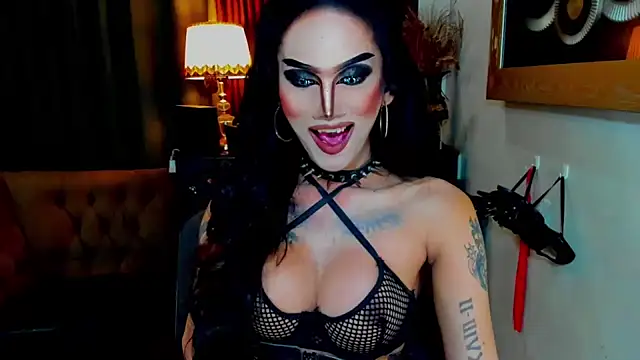 Snapshot of lubottarah chatting on 05/27/26, 06:15 lubottarah online show from 05/27/26, 06:15