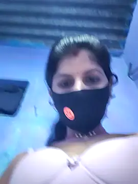 RUHI 1143 online show from 07/07/26, 11:52