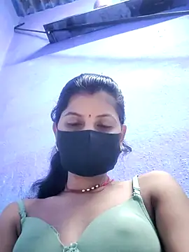 RUHI 1143 online show from 06/26/26, 08:14