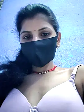 RUHI 1143 online show from 05/20/26, 04:15
