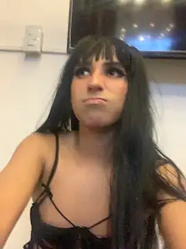 Snapshot of Leidy_Erome1 chatting on 06/11/26, 05:59 Leidy Erome1 online show from 06/11/26, 05:59