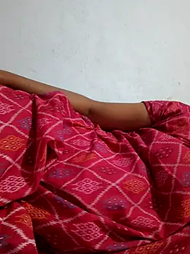 Tamil Hot HoneyBee online show from 08/01/26, 06:11
