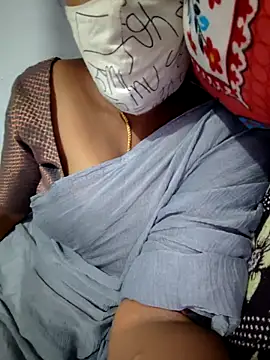 Tamil Hot HoneyBee online show from 05/25/26, 05:33