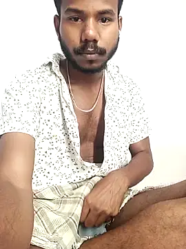 Snapshot of Robin681 chatting on 07/01/26, 01:28 Robin681 online show from 07/01/26, 01:28
