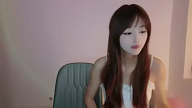 Snapshot of Zhizhi-99 chatting on 05/27/26, 04:25 Zhizhi-99 online show from 05/27/26, 04:25