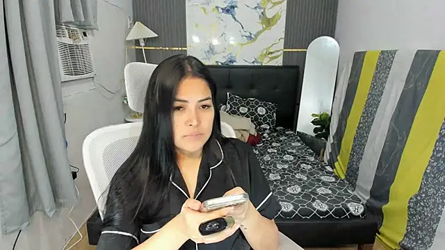 Snapshot of MissAndersonHoly chatting on 04/27/26, 10:35 MissAndersonHoly online show from 04/27/26, 10:35
