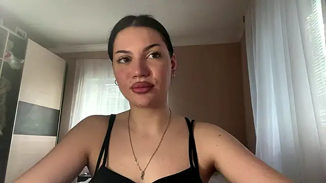 CrystalMuze online show from 04/29/26, 01:48