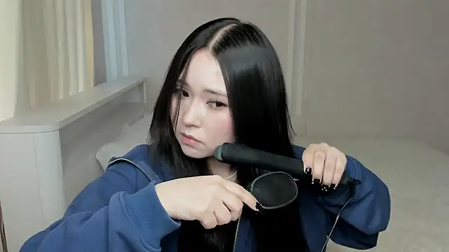 TeshaHeinsohn online show from 04/26/26, 04:21