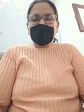 omparkash1 online show from 05/04/26, 11:02