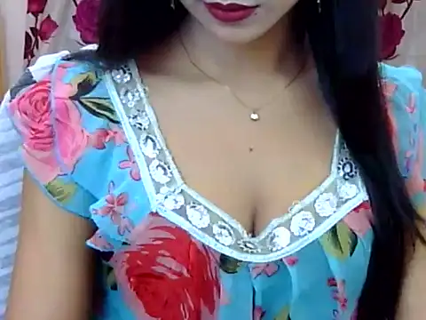 Alina Nur online show from 06/11/26, 06:16
