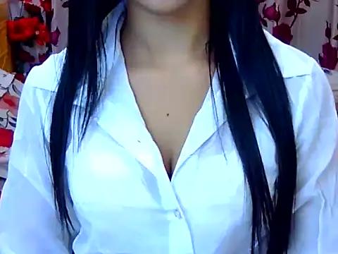 Alina Nur online show from 06/28/26, 02:29