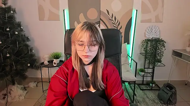 NyxCalderra online show from 04/30/26, 09:05