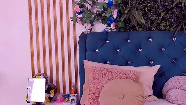 CherryMuse  online show from 06/26/26, 04:29