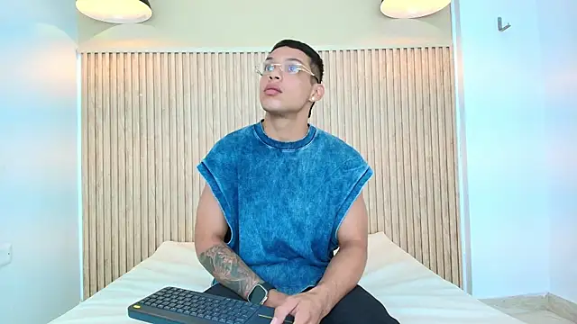 Snapshot of Brandon_Mercuri chatting on 05/22/26, 12:58 Brandon Mercuri online show from 05/22/26, 12:58