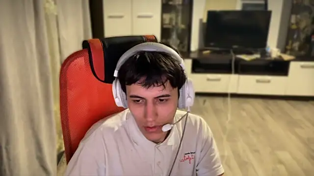 vialeras1 online show from 04/24/26, 04:31