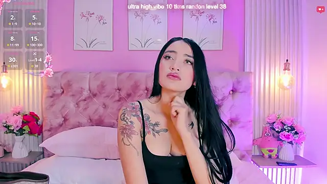 Ariana west  online show from 05/28/26, 01:17