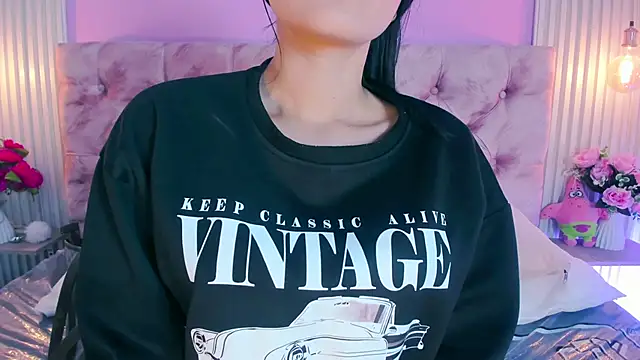 Ariana west  online show from 06/11/26, 12:46