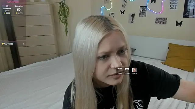 MidnightPoise online show from 05/04/26, 05:44