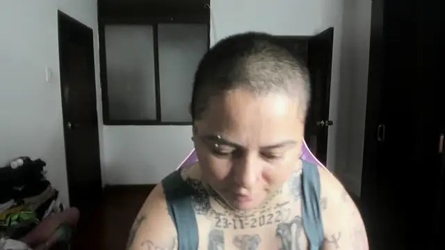 romina23 online show from 04/27/26, 08:29