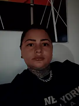 Snapshot of romina23 chatting on 05/26/26, 11:14 romina23 online show from 05/26/26, 11:14