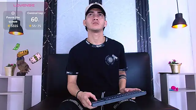 Feiccer Castquer online show from 05/22/26, 11:19
